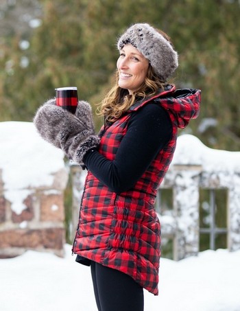 Long Down Puffer Vest (red plaid outside/black inside)